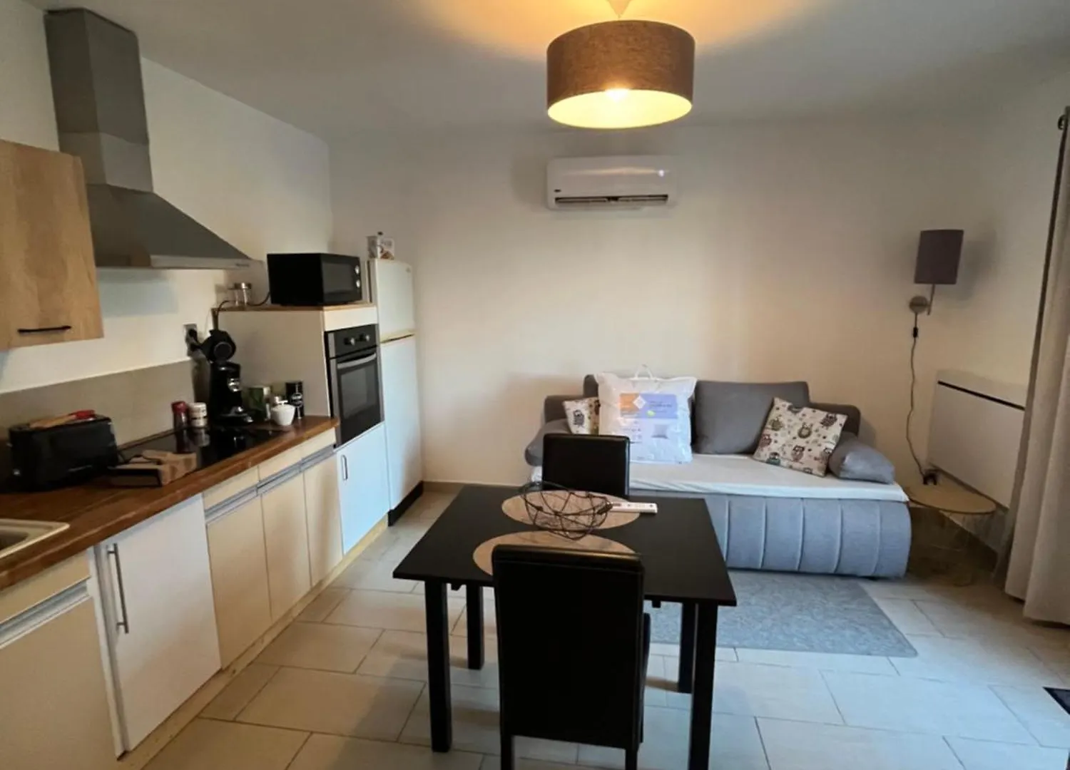 Studio Cosy Avec Climatisation Et Terrasse Malataverne