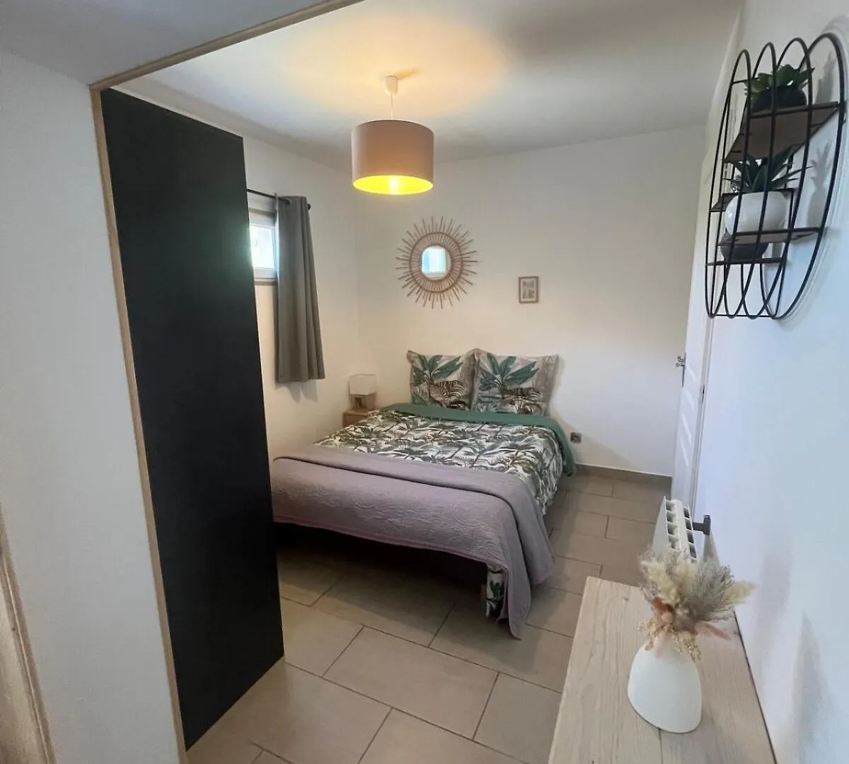 Appartement Studio Cosy Avec Climatisation Et Terrasse Malataverne