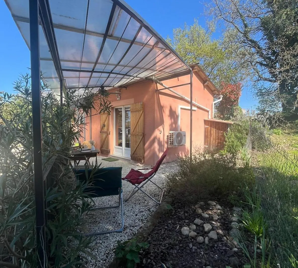 Studio Cosy Avec Climatisation Et Terrasse Malataverne