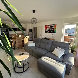 T3 Proche Plaine De L'ain Appartement